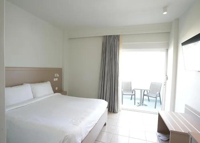 Hotel Agrelli & 3*