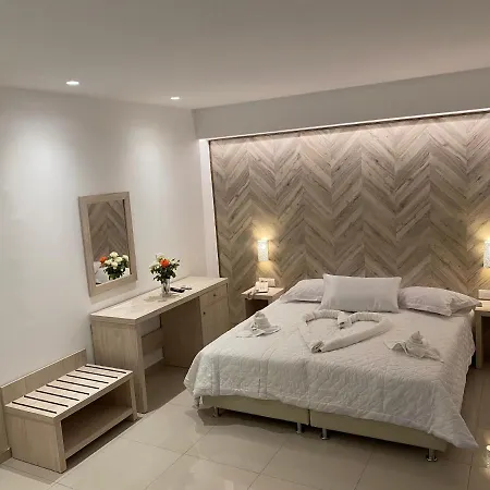 Agrelli & Szálloda 3*