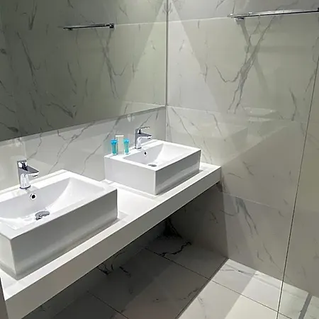 Agrelli & Hotel 3*