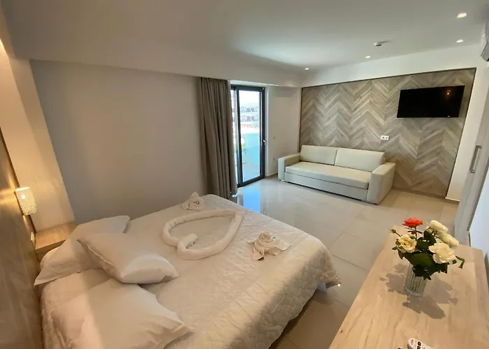 Agrelli & 3* Kardamena (Kos)